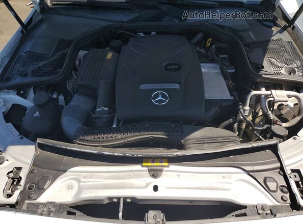 55SWF4JBXGU168402 2016 MERCEDES-BENZ C White Rear interior view