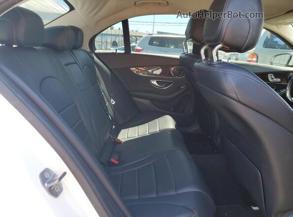 55SWF4JBXGU168402 2016 MERCEDES-BENZ C White Rear seats view