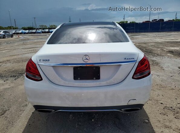 55SWF4KB0GU156080 2016 MERCEDES-BENZ C White Вид ззаду
