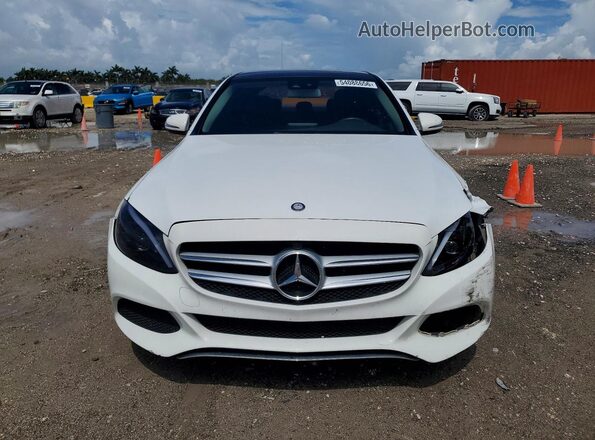 55SWF4KB0GU156080 2016 MERCEDES-BENZ C White Вид спереду