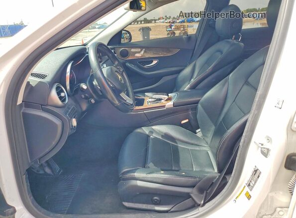 55SWF4KB0GU156080 2016 MERCEDES-BENZ C White Вид салону спереду