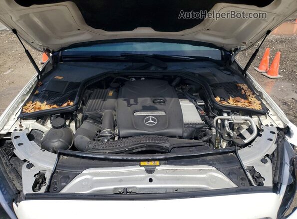 55SWF4KB0GU156080 2016 MERCEDES-BENZ C White Вид задньої частини салону