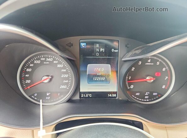 55SWF4KB0HU199318 2017 MERCEDES-BENZ C-CLASS White Widok tylnych siedzeń