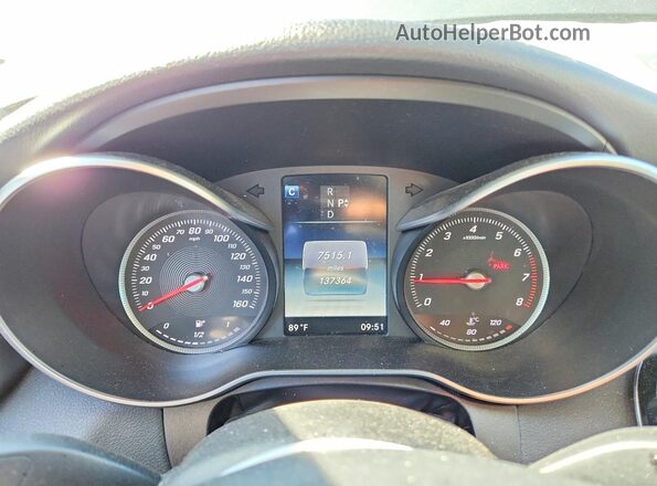 55SWF4KB0HU208731 2017 MERCEDES-BENZ C Gray Vista del cuadro de instrumentos