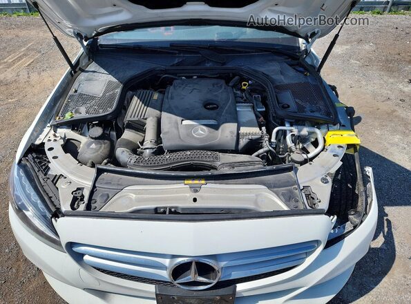 55SWF4KB0JU254579 2018 MERCEDES-BENZ C White Widok wnętrza z tyłu