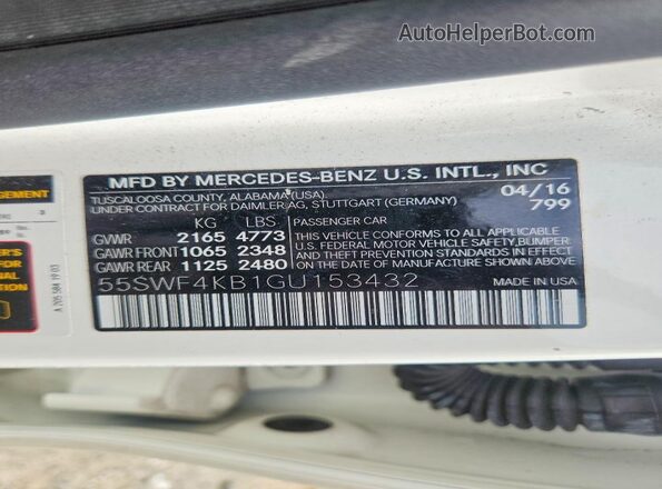 55SWF4KB1GU153432 2016 MERCEDES-BENZ C White Vista del compartimento del motor