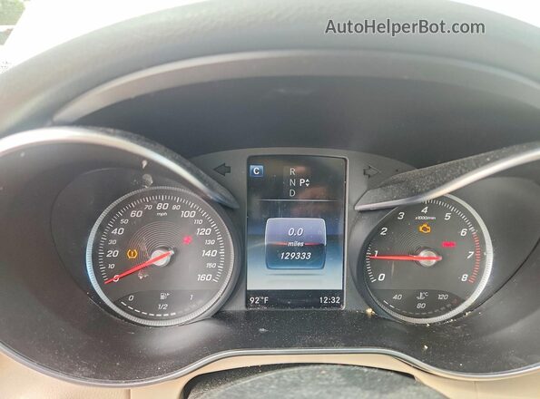 55SWF4KB1GU153432 2016 MERCEDES-BENZ C White Vista del cuadro de instrumentos