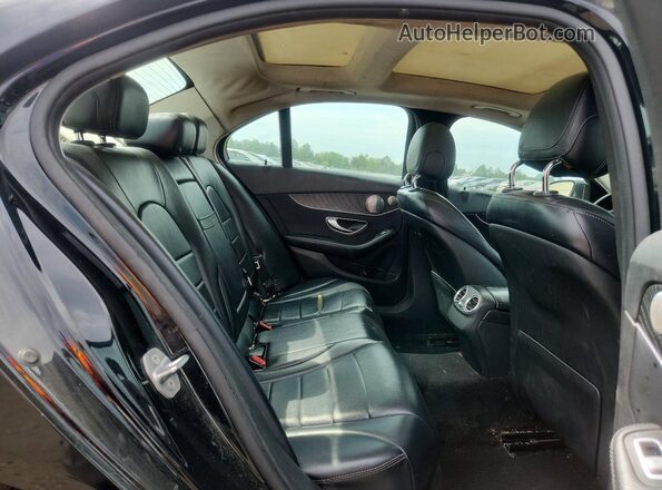 55SWF4KB1HU198260 2017 MERCEDES-BENZ C Black Vista interior trasera