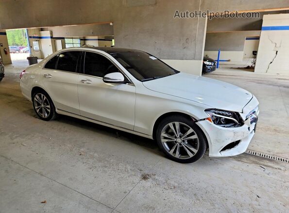 55SWF4KB3GU169969 2016 MERCEDES-BENZ C White Передня права чверть