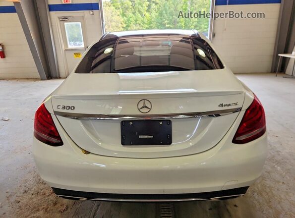 55SWF4KB3GU169969 2016 MERCEDES-BENZ C White Вид ззаду