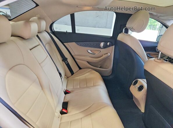 55SWF4KB3GU169969 2016 MERCEDES-BENZ C White Вид задніх сидінь