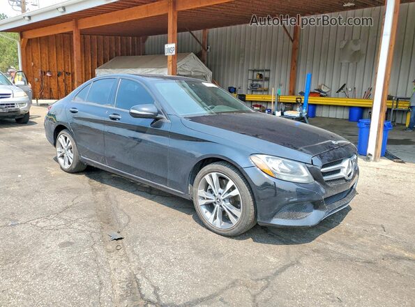 55SWF4KB4JU274642 2018 MERCEDES-BENZ C Black Передня права чверть