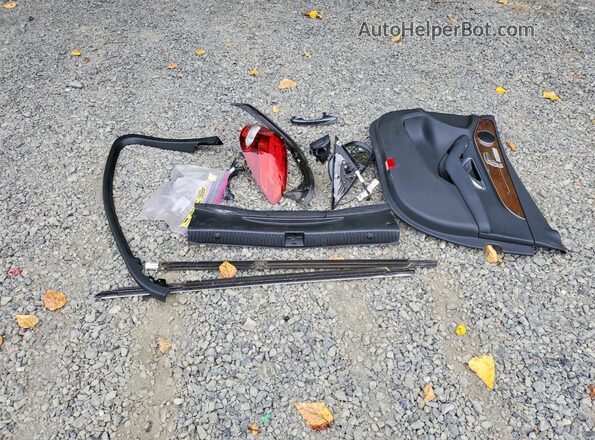 55SWF4KB5GU150338 2016 MERCEDES-BENZ C Gray Vista del compartimento del motor
