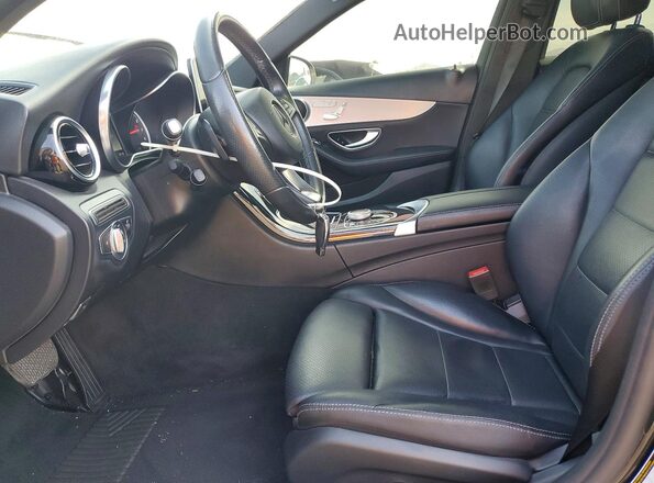 55SWF4KB7JU236256 2018 MERCEDES-BENZ C Black Front interior view