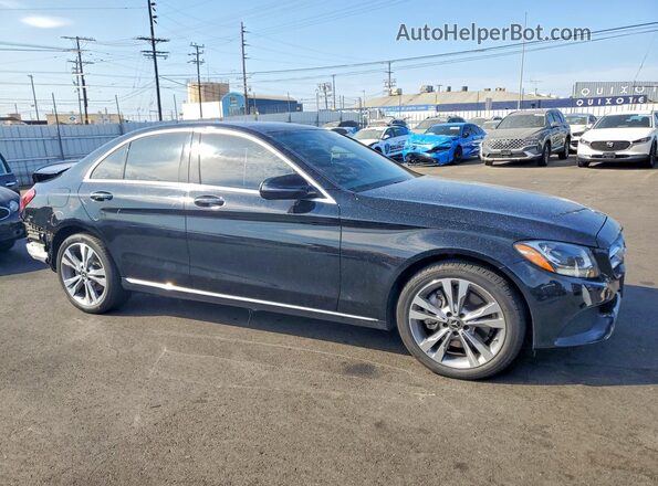 55SWF4KB7JU236256 2018 MERCEDES-BENZ C Black Front right