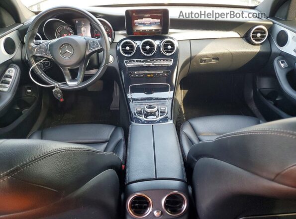 55SWF4KB7JU236256 2018 MERCEDES-BENZ C Black Dashboard view