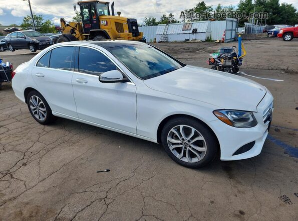 55SWF4KBXJU259868 2018 MERCEDES-BENZ C White Передня права чверть