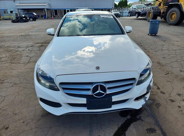 55SWF4KBXJU259868 2018 MERCEDES-BENZ C White Вид спереду