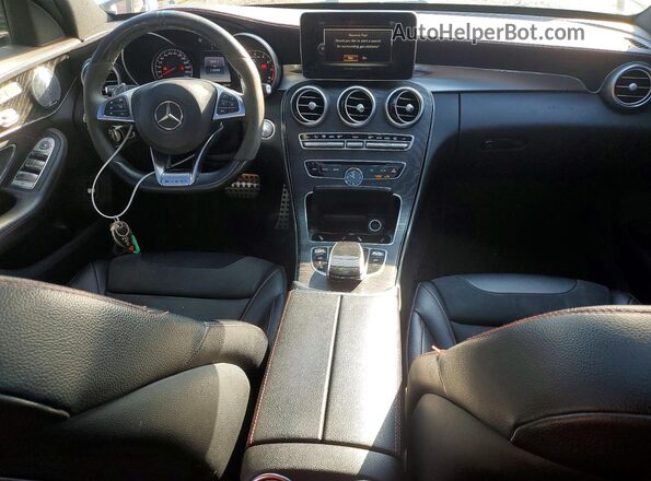 55SWF6EB2HU198629 2017 MERCEDES-BENZ C White Vista del salpicadero