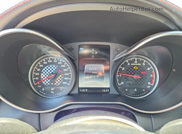 55SWF6EB4JU267164 2018 MERCEDES-BENZ C Black Widok zestawu wskaźników