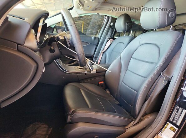 55SWF8DB1KU289136 2019 MERCEDES-BENZ C Black Widok wnętrza z przodu