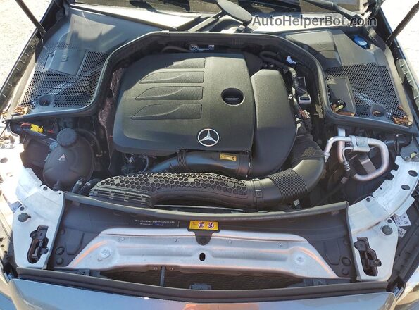 55SWF8DB9KU318852 2019 MERCEDES-BENZ C Gray Rear interior view