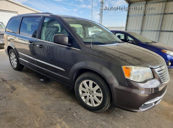 2C4RC1BG6GR157160 2016 CHRYSLER TOWN Gray Вид спереду