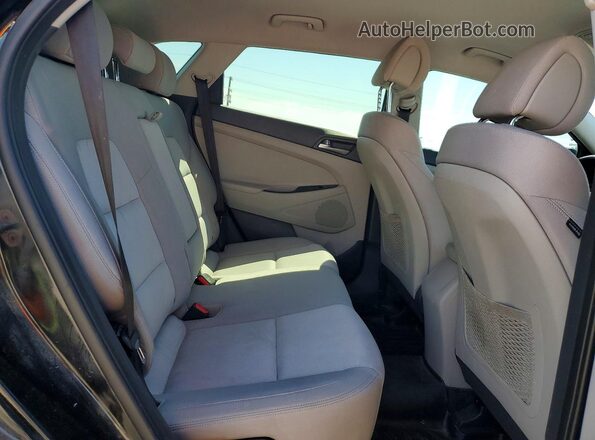 KM8J3CA45GU035632 2016 HYUNDAI TUCSON Black Engine compartment view