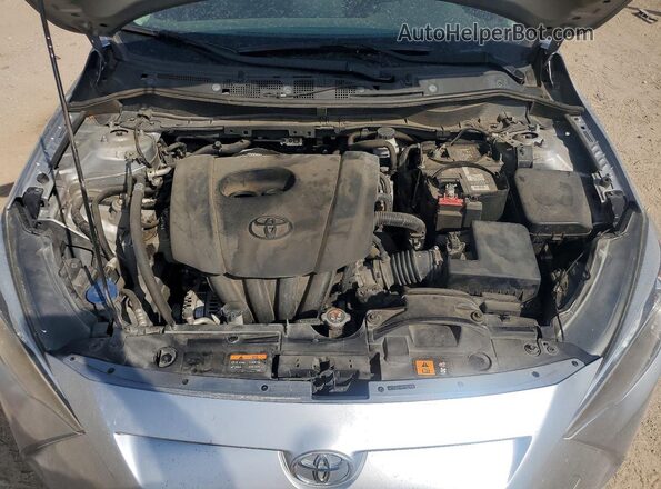 3MYDLBYV0KY527213 2019 TOYOTA YARIS Gray Вид підкапотного простору