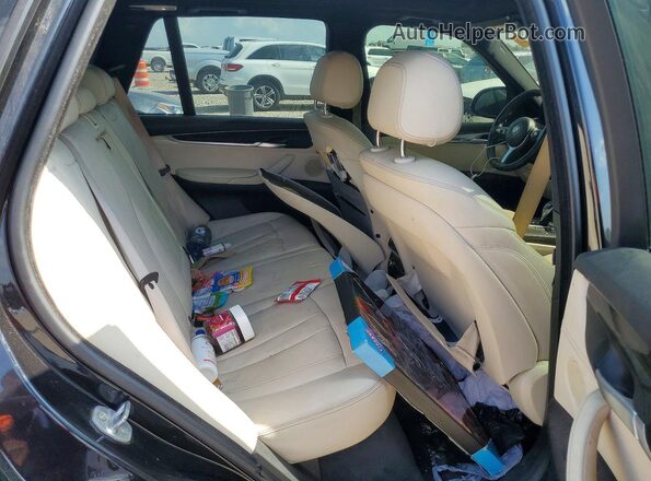 5UXKR2C55H0U21109 2017 BMW X5 Black Vista interior trasera