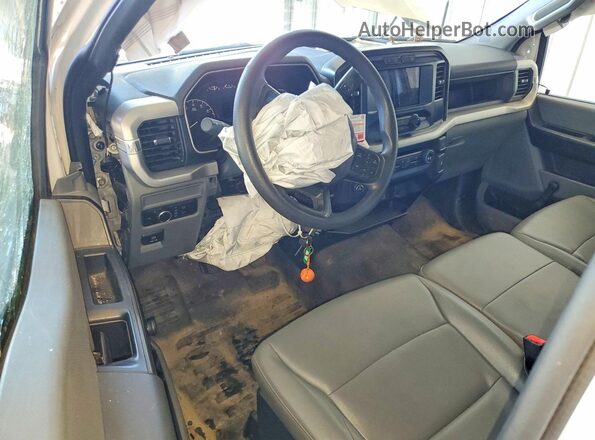 1FTMF1CBXNKD83234 2022 FORD F150 Белый Вид щитка приборов