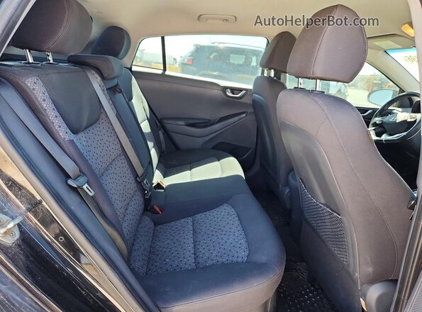 KMHC75LC5HU030445 2017 HYUNDAI IONIQ Black უკანა სალონის ხედი