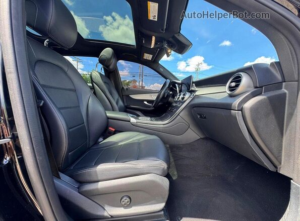 W1N0G8DB2NV397669 2022 MERCEDES-BENZ GLC-CLASS Charcoal Widok z przodu