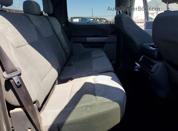 1FTFW1E58NKD65170 2022 FORD F150 Gray Rear interior view