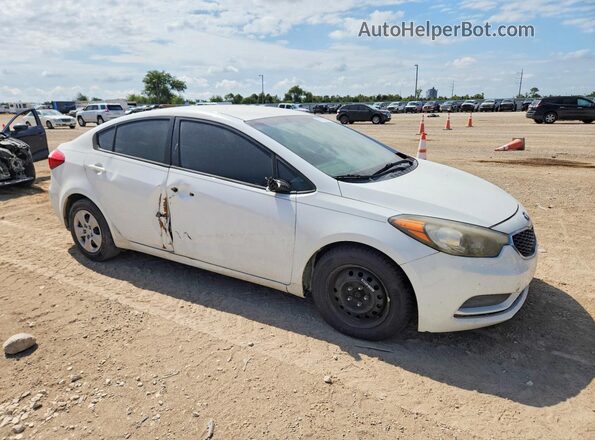 KNAFK4A66G5438871 2016 KIA FORTE White Widok z przodu