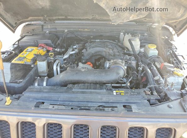 1C4HJXFG1JW305857 2018 JEEP WRANGLER Gray Vista del compartimento del motor