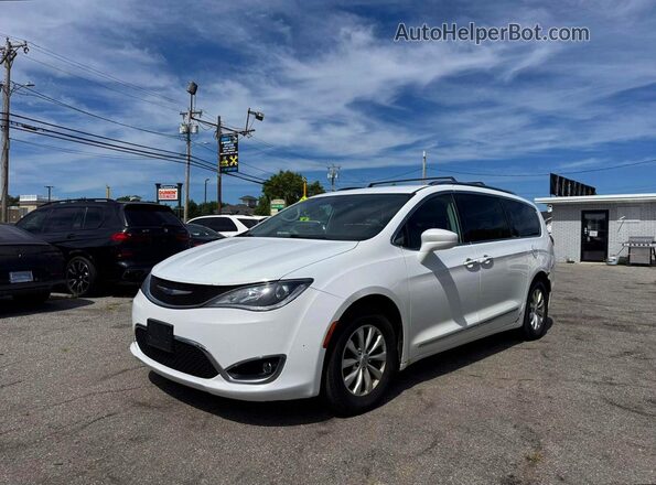 2C4RC1BG9KR554080 2019 CHRYSLER PACIFICA Белый Задняя правая четверть