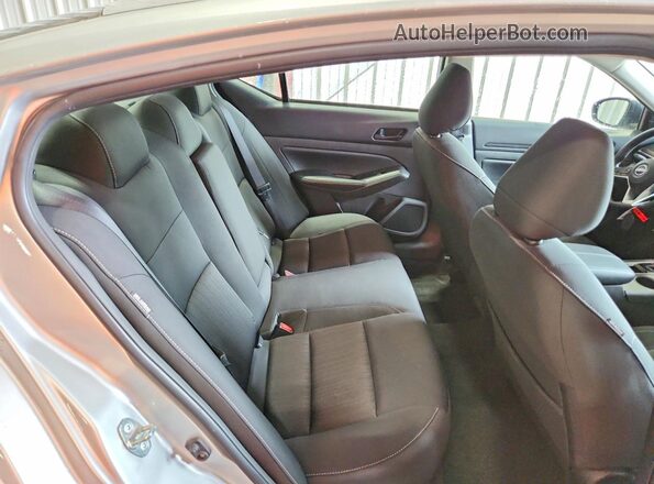 1N4BL4DV3SN403673 2025 NISSAN ALTIMA Silver უკანა სალონის ხედი