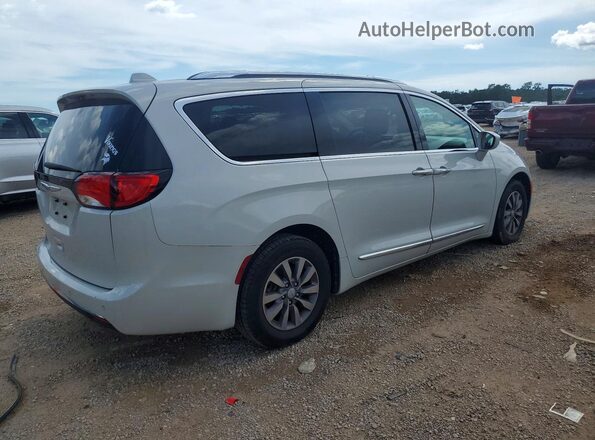2C4RC1EG2LR103490 2020 CHRYSLER PACIFICA Beige Front right
