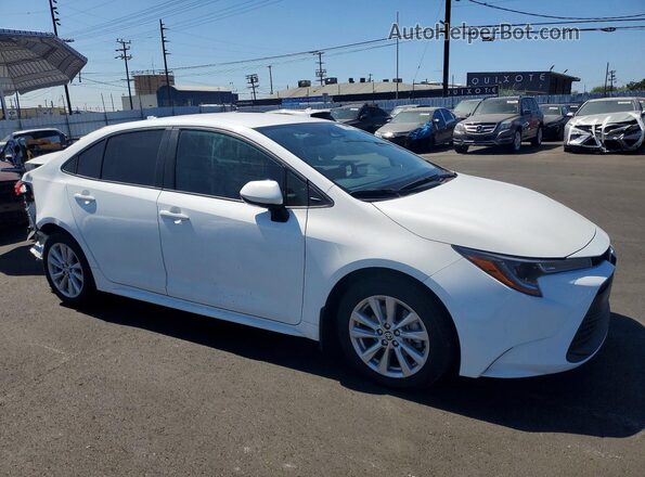 5YFB4MDE9SP329850 2025 TOYOTA COROLLA White Front view