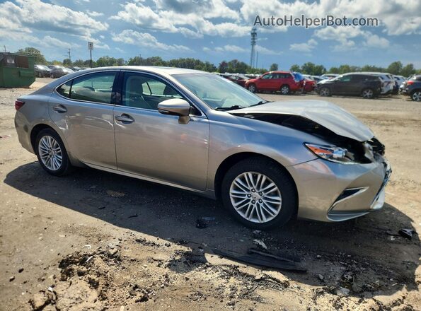 58ABK1GG7JU081606 2018 LEXUS ES Silver Przód prawy