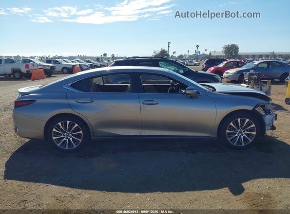 58AD21B18LU012356 2020 LEXUS ES 300H Silver Vista interior de 360 grados