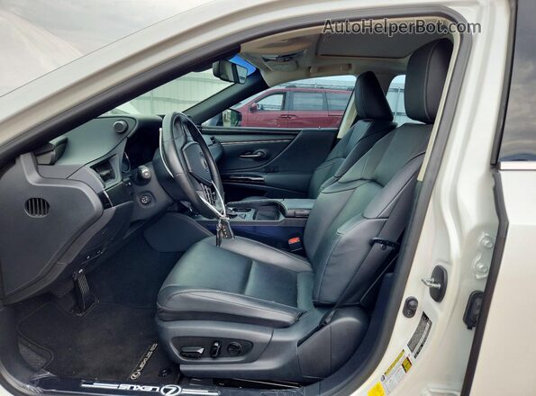 58ADA1C14PU027329 2023 LEXUS ES White Widok wnętrza z przodu