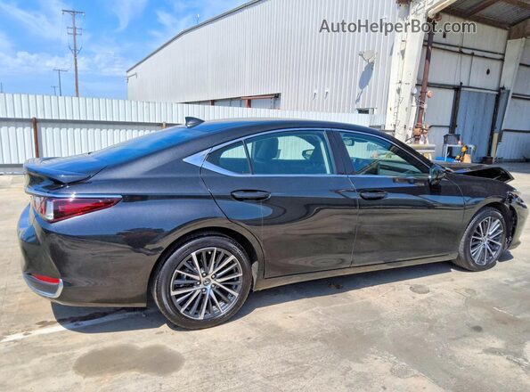 58ADA1C18SU060620 2025 LEXUS ES Black Rear right