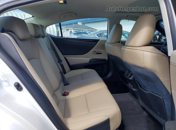 58ADZ1B16MU085559 2021 LEXUS ES Белый Вид задних сидений