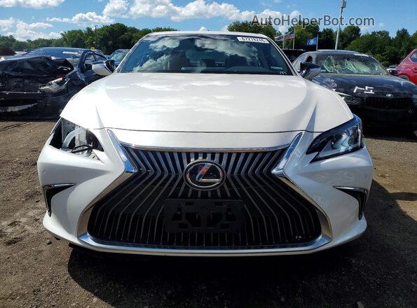 58ADZ1B16MU085559 2021 LEXUS ES Белый Вид спереди