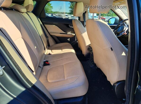 SADCJ2BV6HA499671 2017 JAGUAR F-PACE Green Engine compartment view
