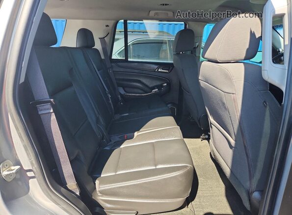 1GNSKDEC1JR221480 2018 CHEVROLET TAHOE Gray Вид підкапотного простору
