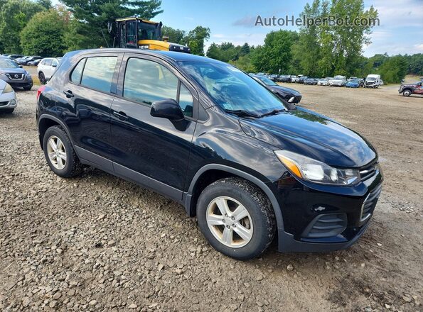 3GNCJNSB3JL330989 2018 CHEVROLET TRAX Black Front view