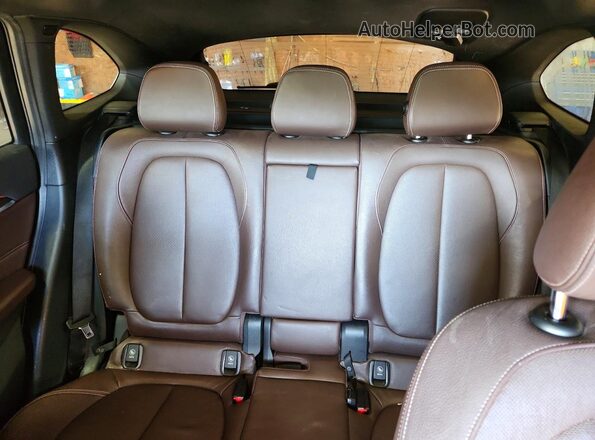 WBXHT3C32GP883105 2016 BMW X1 Blue Вид задньої частини салону